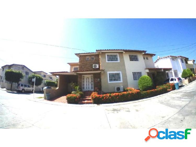 Casa en Venta Av Intercomunal Cabudare RG