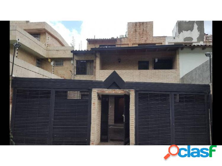 Casa en Venta La Trinidad FR5 MLS19-3108