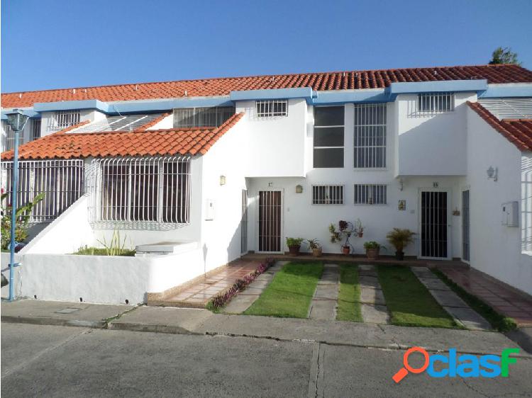 Casa en Venta Zona Centro Cabudare 20-3007 YB