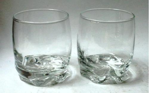 Dos Vasos Cortos Vidrio Transparente Base Remolino