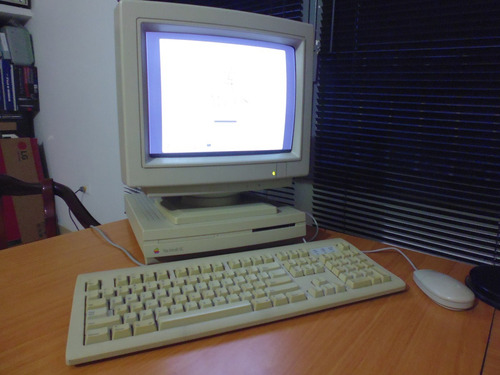 Apple Macintosh Lc / Antigua Computadora / Vintage Coleccion