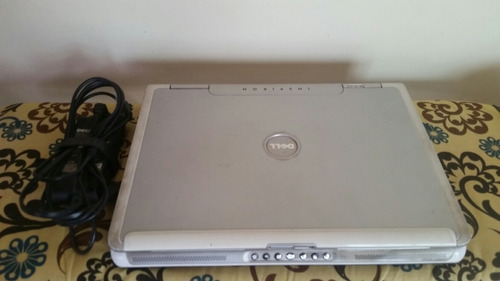 Laptop Dell Inspiron  De 17 Pulgadas Usada