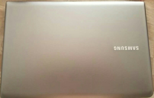 Laptop Samsung 5 Np535u4c En 270dolars