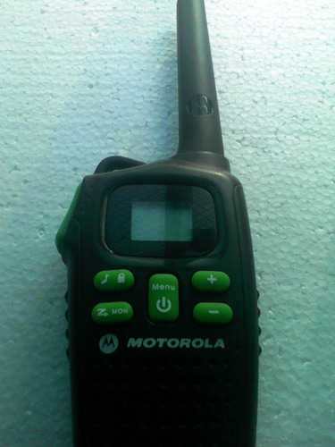 Radio Motorola Md200tpr Hasta 32km Walkie Talkie Recargable