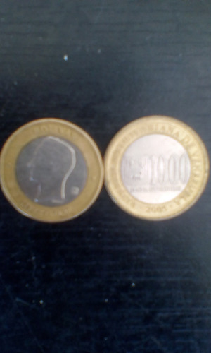 Antigua Monedas Venezolana Bimetalica De Bs 