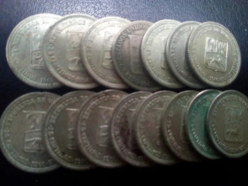 Moneda Medios De Plata 25 Centimos. Oferta