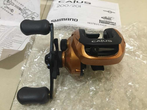 Carrete De Pescar Shimano Caius200 Nuevo