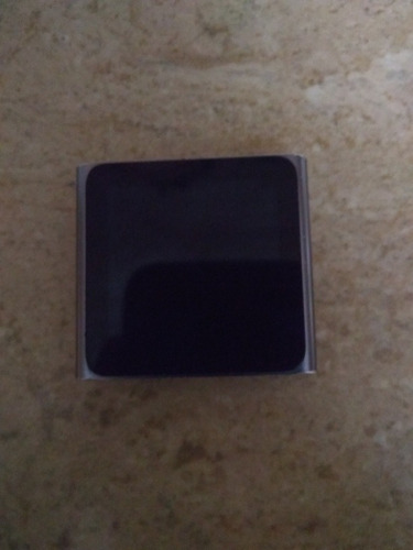 iPod Nano Hay Que Cambiar La Batería Conectado Funciona