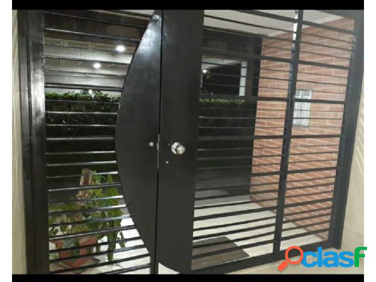 APTO EN VENTA PARQUE CAIZA URB LAS NEBLINAS 89 MT