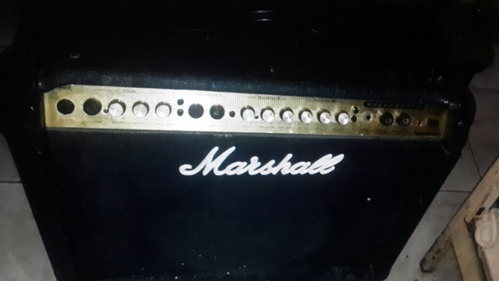 Amplicador Marshall Profesional + Guitarra