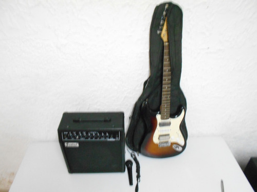 Amplificador30w Guitarra Microfono 100v