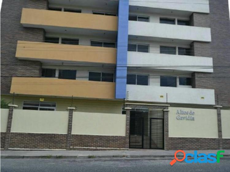 Apartamento en zona Este 20-2080JRH