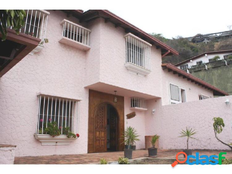 Casa en Venta Prados del Este AB4 MLS19-17116