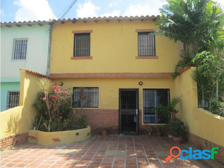 Casas en Venta La Montañita Cabudare RG