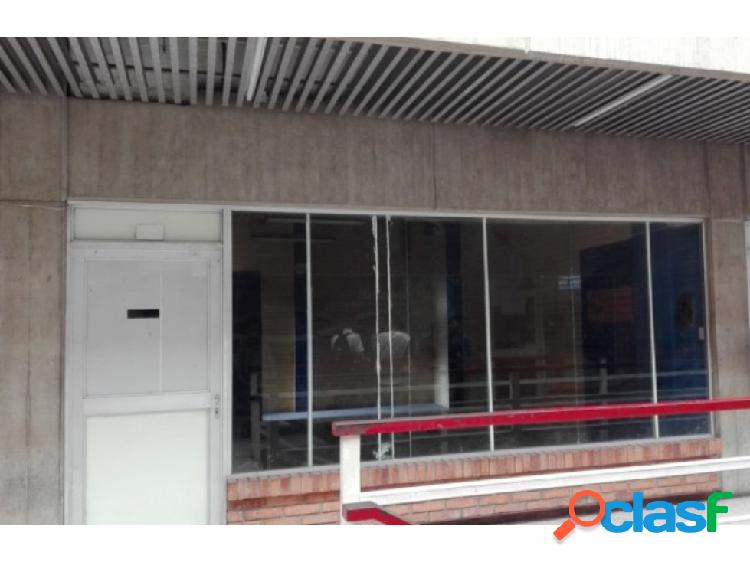 EN VENTA PEQUEÑO LOCAL PARA EMPRENDEDORES