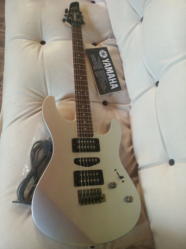 Guitarra Electrica Yamaha Rgx121z