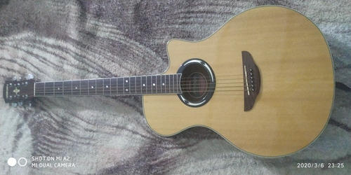 Guitarra Electroacústica Yamaha Apx- A*)