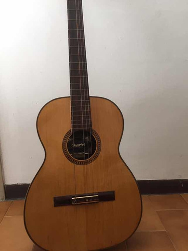 Guitarra Giannini 