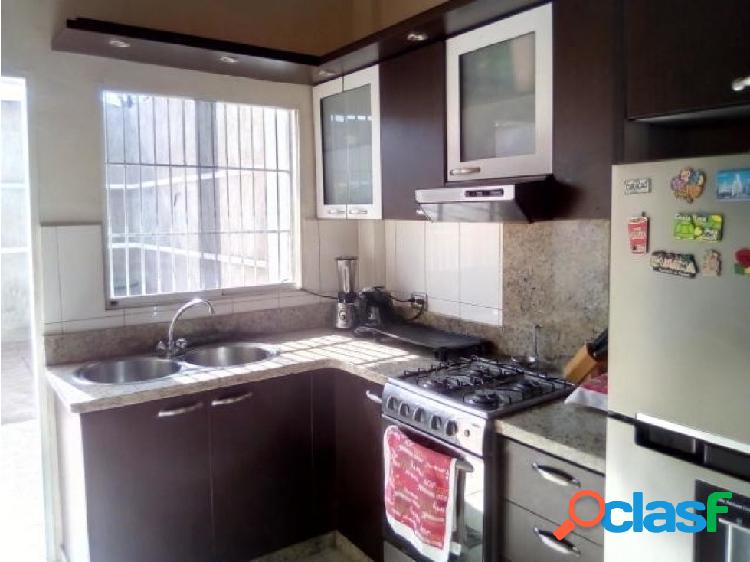 Casa en Venta Av Intercomunal Cabudare RG