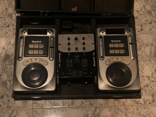 Combo Dj Numark Mezclador 2 Cd Players Y Case Dm950