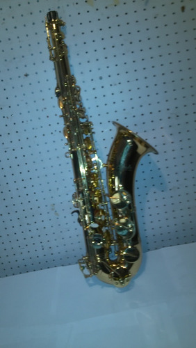 Saxofón Tenor