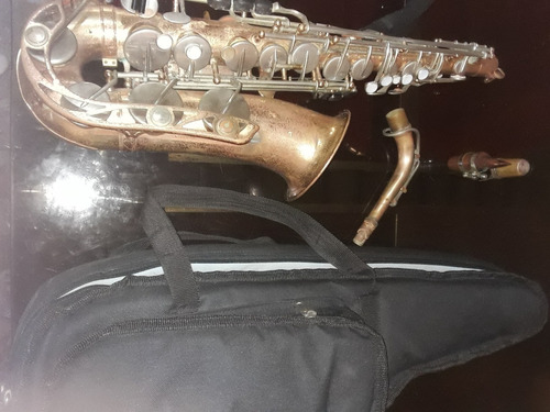 Saxofon Alto Yamaha Yas21