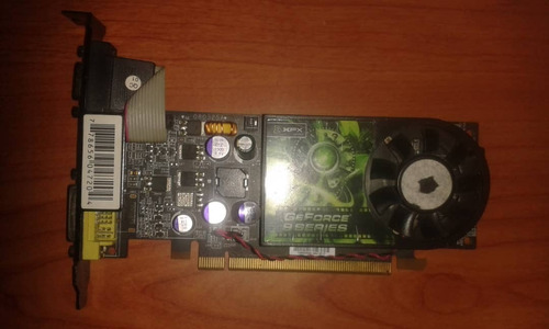 Tarjeta De Video Nvidia Geforce 9 Series  Gt