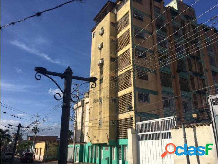 Apartamento en Venta al Centro 20-217 CMM