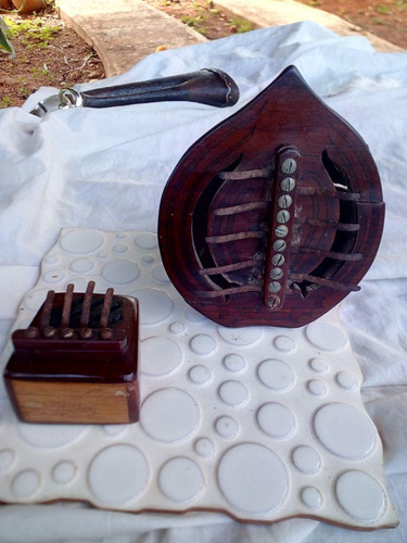Kalimba O Marimba Instrumento Musical Africano
