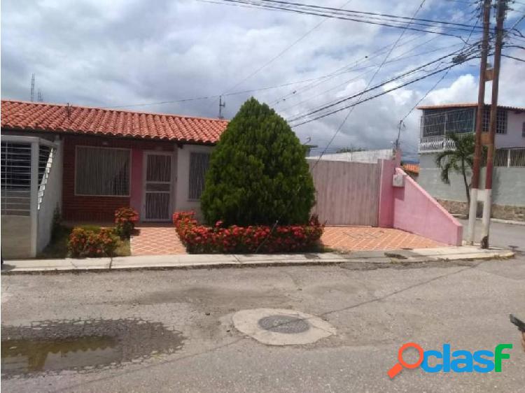 RAH 20-4640 Casa en venta en Barquisimeto