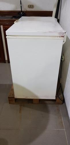 Remate Refrigerador Frigidaire 300 Litros Solo 100 Aguacates