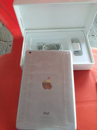 iPad Mini Wi-fi 16gb White
