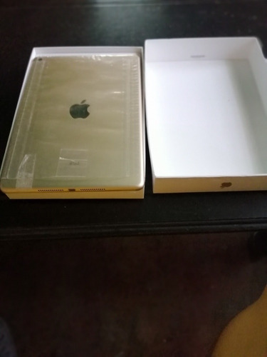 iPad Wi-fi 32gb Gold