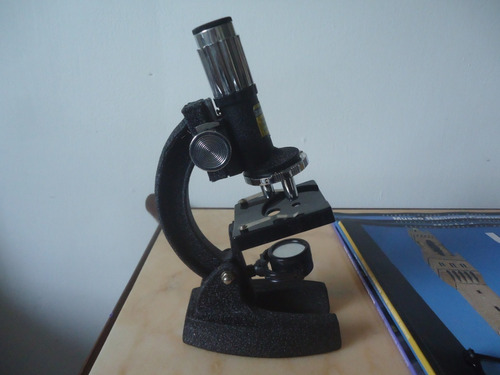 Microscopio De Juguete. Para Niños Mayores De 7 Años.