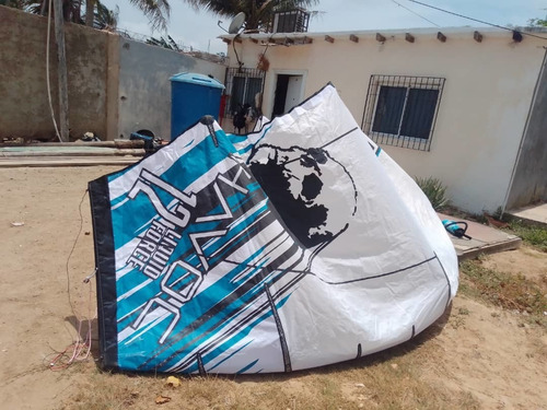 Kitesurf Año  Liquid Force 12 Metros Con Barra