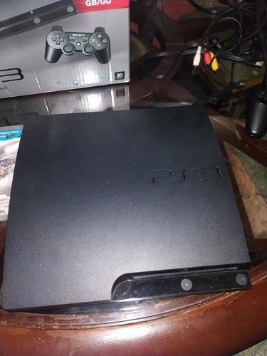 Playstation 3, Poco Uso Dueña Femenina, 2 Controles Inalam