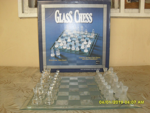 Juego De Ajedrez De Cristal