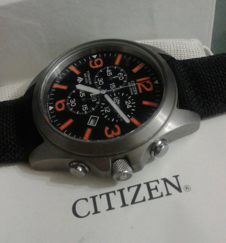 Reloj Citizen Titanio -eco Drive Wr200