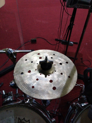 Platillo Splash Meinl 8 Con Huequitos De Efectos Perfecto