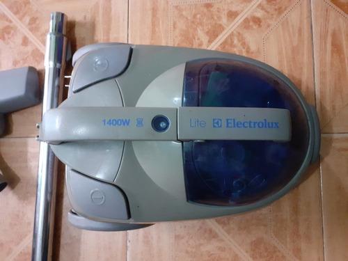Aspiradora Electrolux Lite 1400w