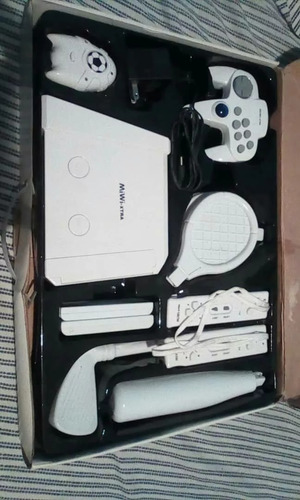 Consola Nintendo Miwi-xtra Con Accesorios Completos Oferta