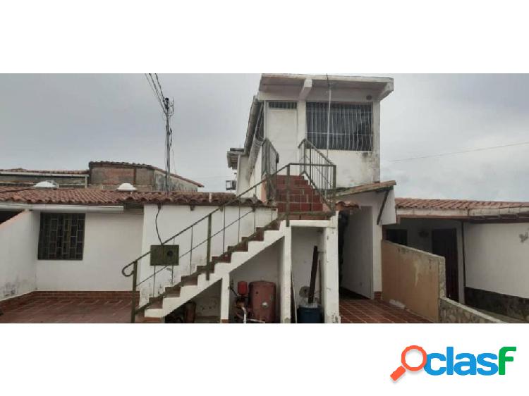 Casas en Venta La Puerta Cabudare RG