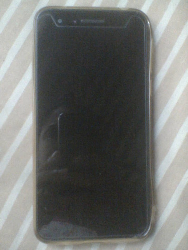 Telefono LG Aristo 2