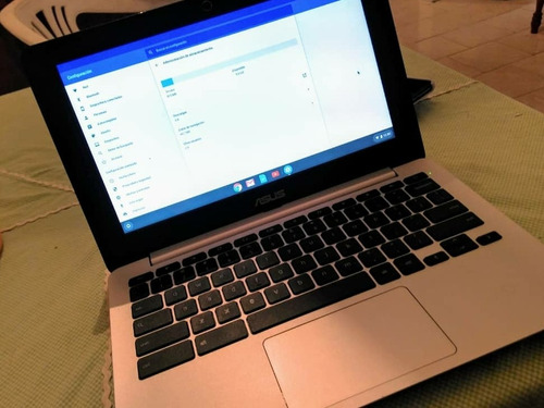 Chromebook Asus C200 (mini Laptop)