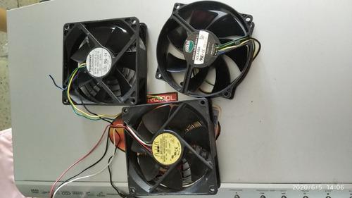 Fan Cooler Ventiladores 8x8 Cm Para Pc Y Otros Aparatos 12v