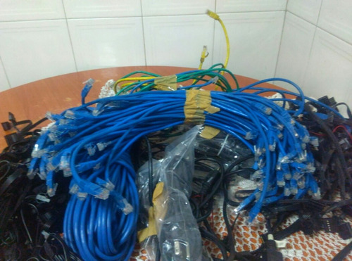 Lote De Cables Y Conectores Para Internet De Remate