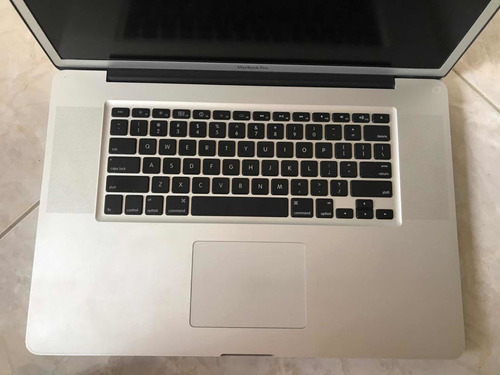 Macbook Pro 17 (mid)