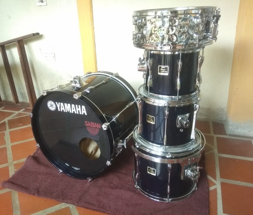 Bateria Yamaha Stage Custom (made Indonesia) (450$)