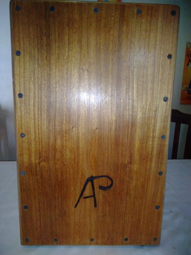 Cajón Híbrido