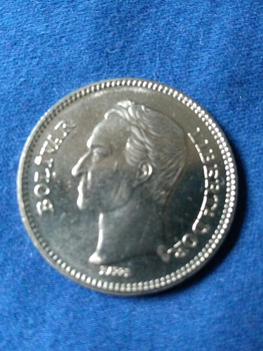 Moneda Antigua De 5 Bolívares  (lote De 40